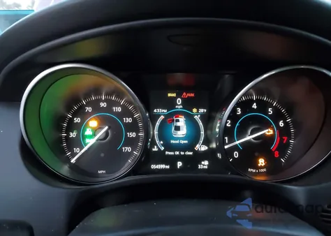 2017 Jaguar Xe 35T Premium из США, поврежденный, VIN SAJAJ4BV2HA968769